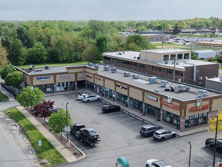 Retail space for Rent at 7831 W 95th St in Hickory Hills