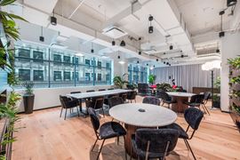 Industrious - 325 Hudson Street