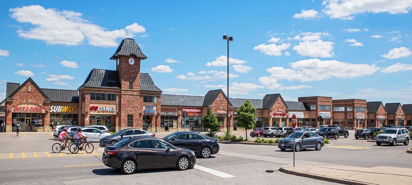 361-375 Mountainview Road S 361-375 Mountainview Road S