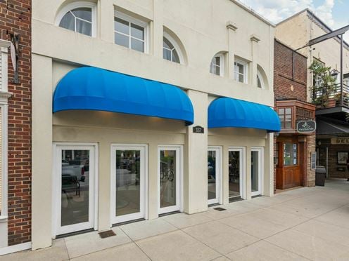 337 N Main St