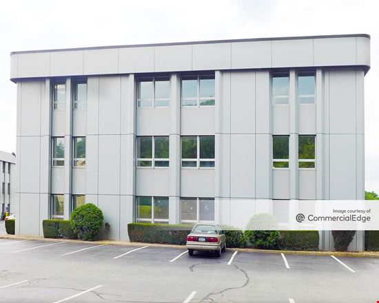 410 Jericho Turnpike