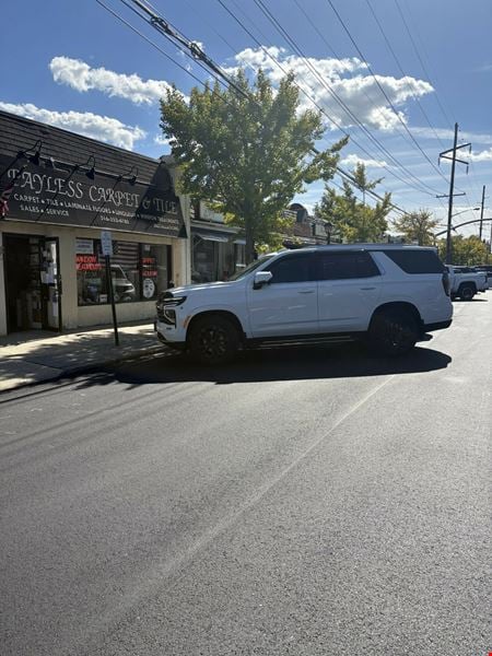 Retail space for Sale at 54 Covert Avenue in Stewart Manor