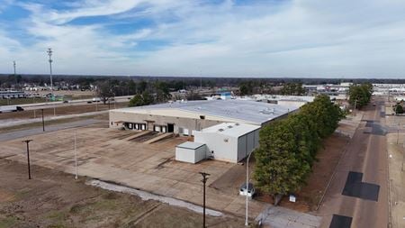 Industrial space for Rent at 8735 Hamilton Dr in Southaven