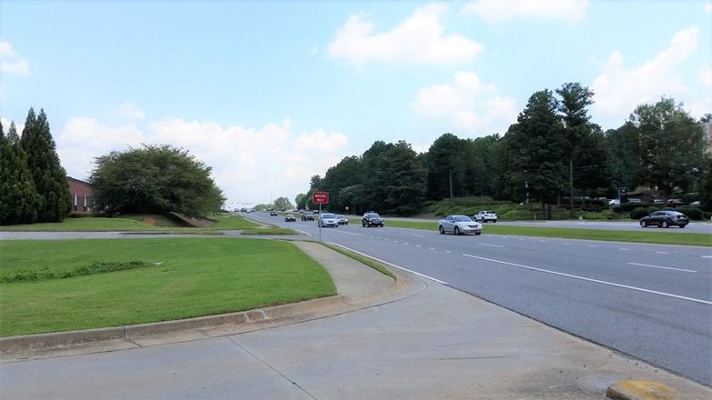 5585 Peachtree Parkway
