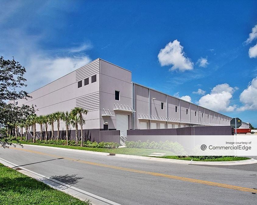 3370 Davie Road, Davie, FL 33314