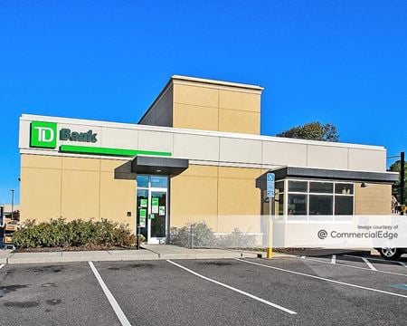 Photo of commercial space at 333 North Main Street in West Hartford