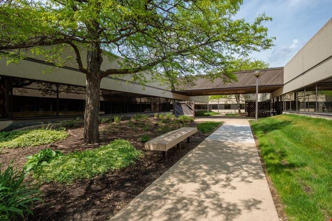 Northwest Corporate Centre