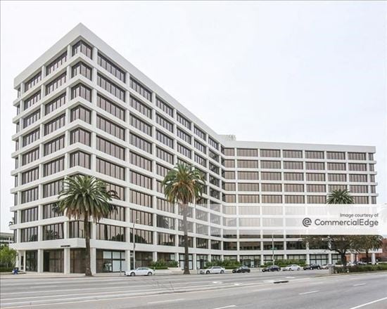 8383 Wilshire