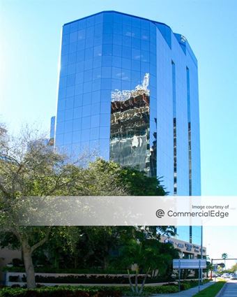 One Sarasota Tower