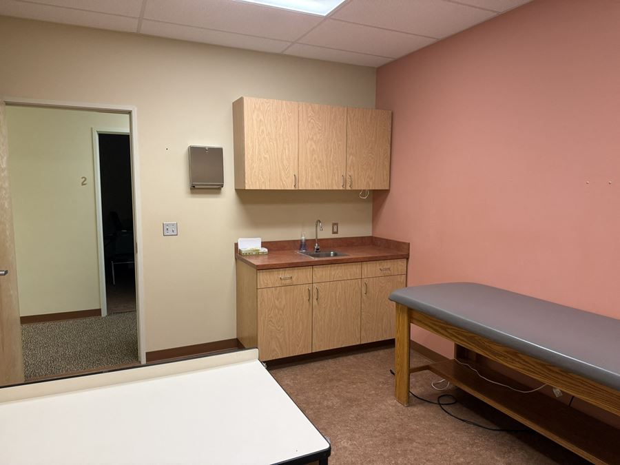 Bogard Road Shared Medical Space #2