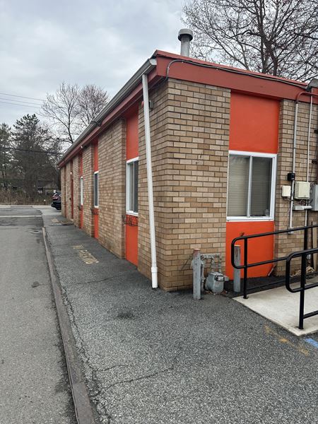 Retail space for Rent at 16 N Route 9W in Congers