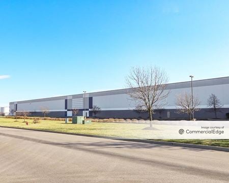 Industrial space for Rent at 3003 Reeves Rd in Plainfield