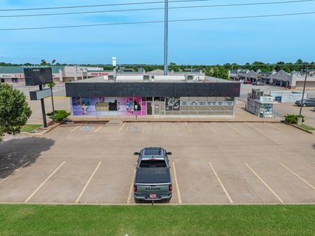 Retail space for Rent at 1120 NORTH EASTERN in Moore