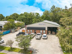 Office-Warehouse in Commercial Park off of Greenwell Springs Rd