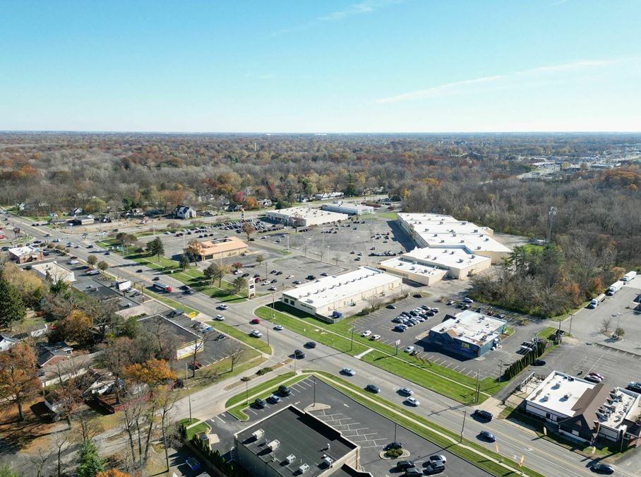 Airport Square Shopping Center