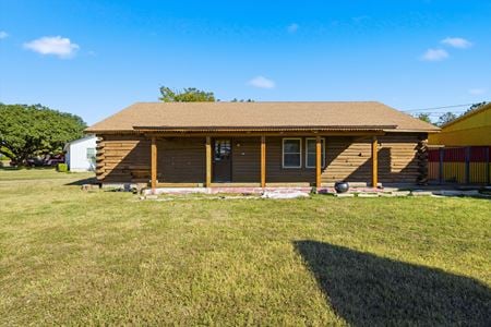 Retail space for Rent at 901 N Valley Mills Dr in Waco