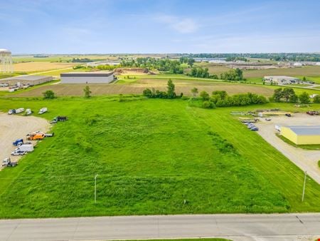 Photo of commercial space at Anson St & 18th Ave in Marshalltown