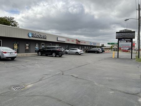 Retail space for Rent at 821 W. Coliseum Blvd. in Fort Wayne
