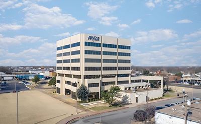 4600 SE 29th St - Former Arvest Tower
