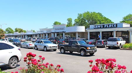 Photo of commercial space at 6017 Highway 100 in Nashville