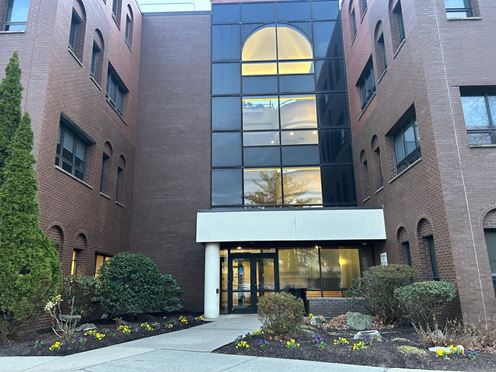 955 Main Street - Suite 305