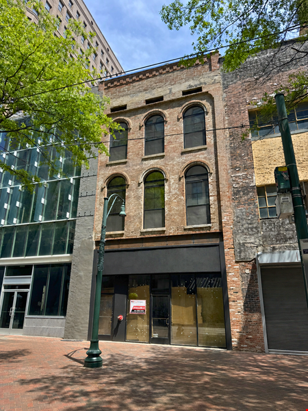 Retail space for Rent at 24 S Main St  in Memphis