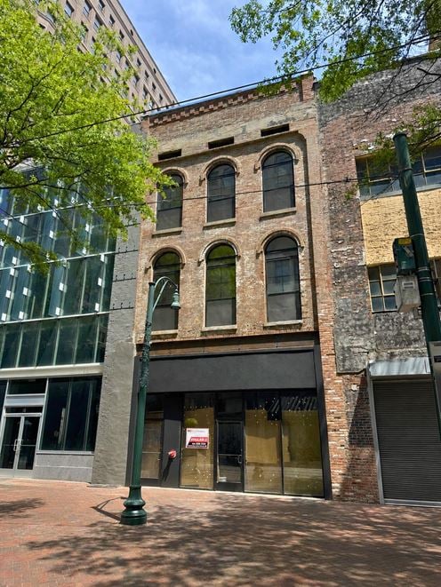 24 S Main St 