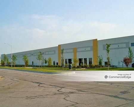 Industrial space for Rent at 575 Veterans Pkwy in Bolingbrook