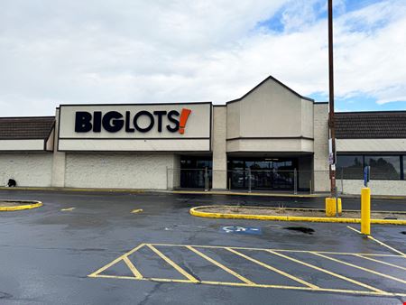 Photo of commercial space at 2025 Lancaster Dr NE in Salem