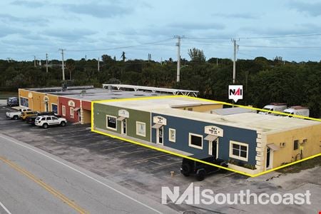 Retail space for Rent at 1213 SE Dixie Cutoff Road in Stuart