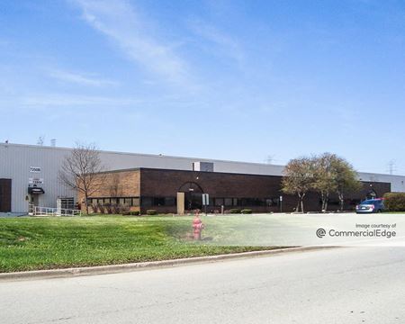 Photo of commercial space at 7250 Santa Fe Drive in Hodgkins