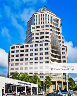 525 North Tryon Street