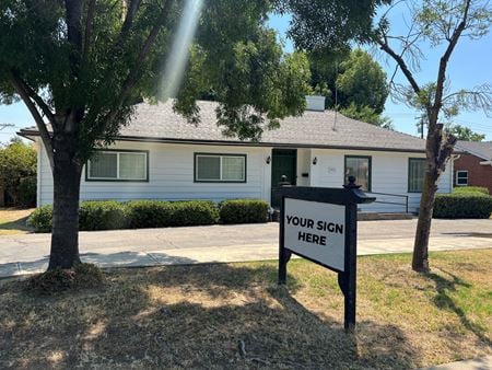Office space for Rent at 341 N Kaweah Ave in Exeter