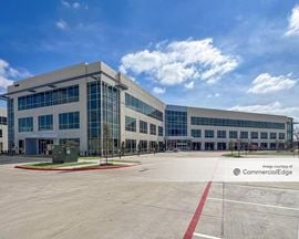 121 Commerce Center - TERRA