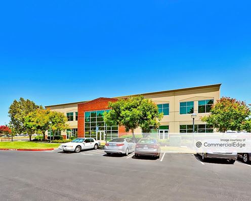 Del Paso Corporate Center