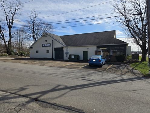 1471 Main Street