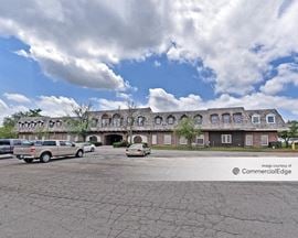 1600 Heritage Landing