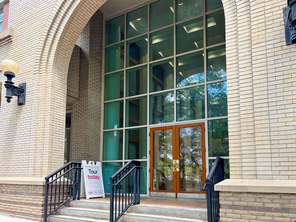 Regus - Gainesville - East University Avenue