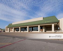 Oates Park Shopping Center
