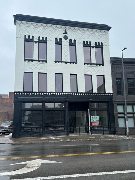 Retail space for Rent at 710 Monroe St.  in Toledo