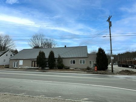 Photo of commercial space at 451-453 Northeast Road in Standish