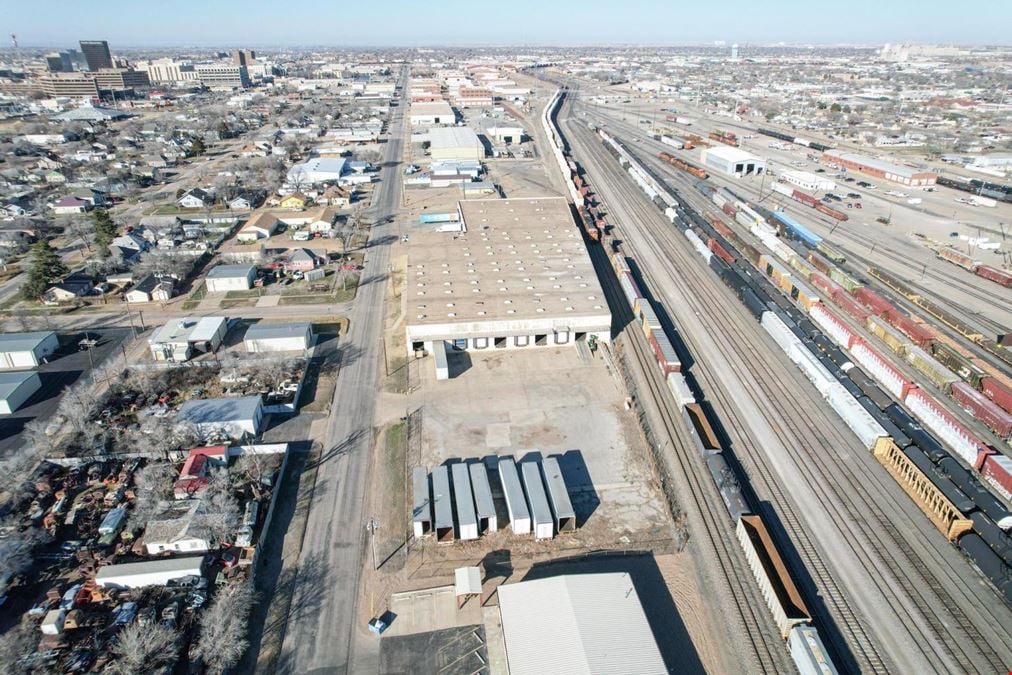 Industrial Dock High Warehouse in Amarillo, TX