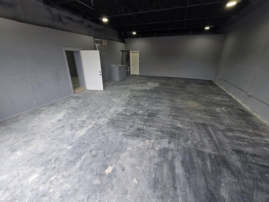 Open Warehouse / Flex Space
