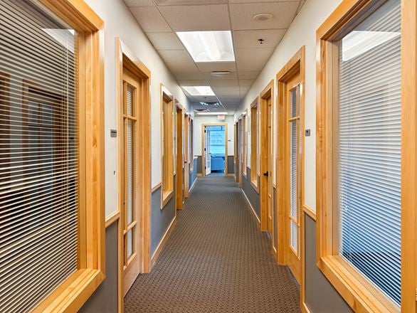 Regus - Bethesda - Wisconsin Ave