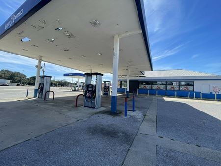 Retail space for Sale at 4121 Mobile Hwy in Pensacola