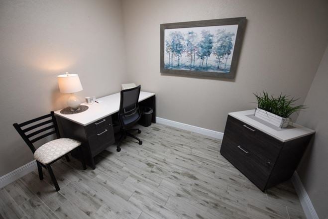 Hill Valley Suites - 1211 Tech Blvd