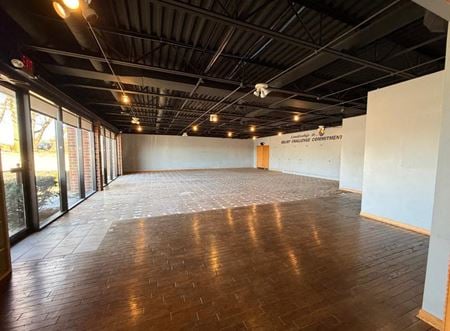 Office space for Rent at 33W624 Roosevelt Rd West Chicago in West Chicago