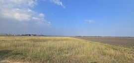 LARGE LAND TRACT FOR DEVELOPMENT