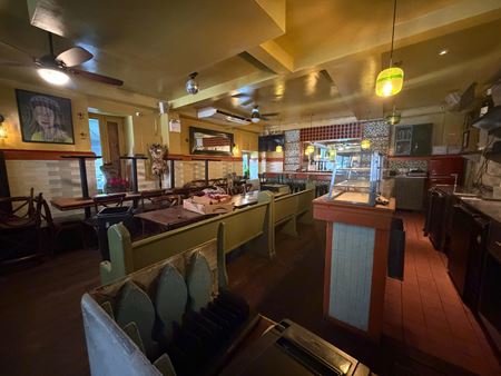 Restaurant space for Rent at 159 Lexington Ave in New York