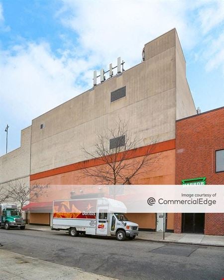 Retail space for Rent at 426 87th St in Brooklyn
